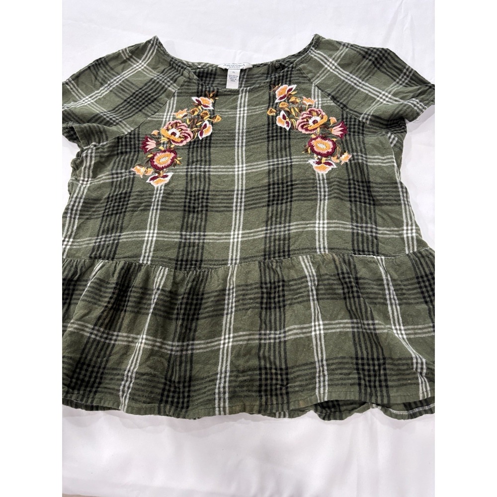 Arizona Jeans Womens Cropped Plaid Top With Floral Embroidery XL Juniors - Picture 2 of 8